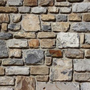 Rénover une façade en pierre : la solution V-clip